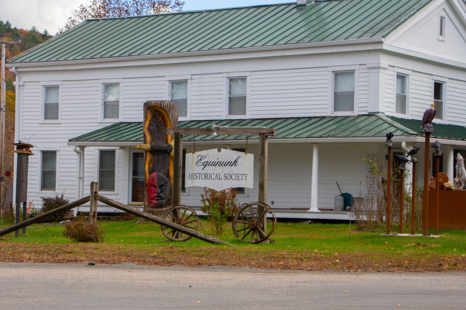EQUINUNK gallery image 13