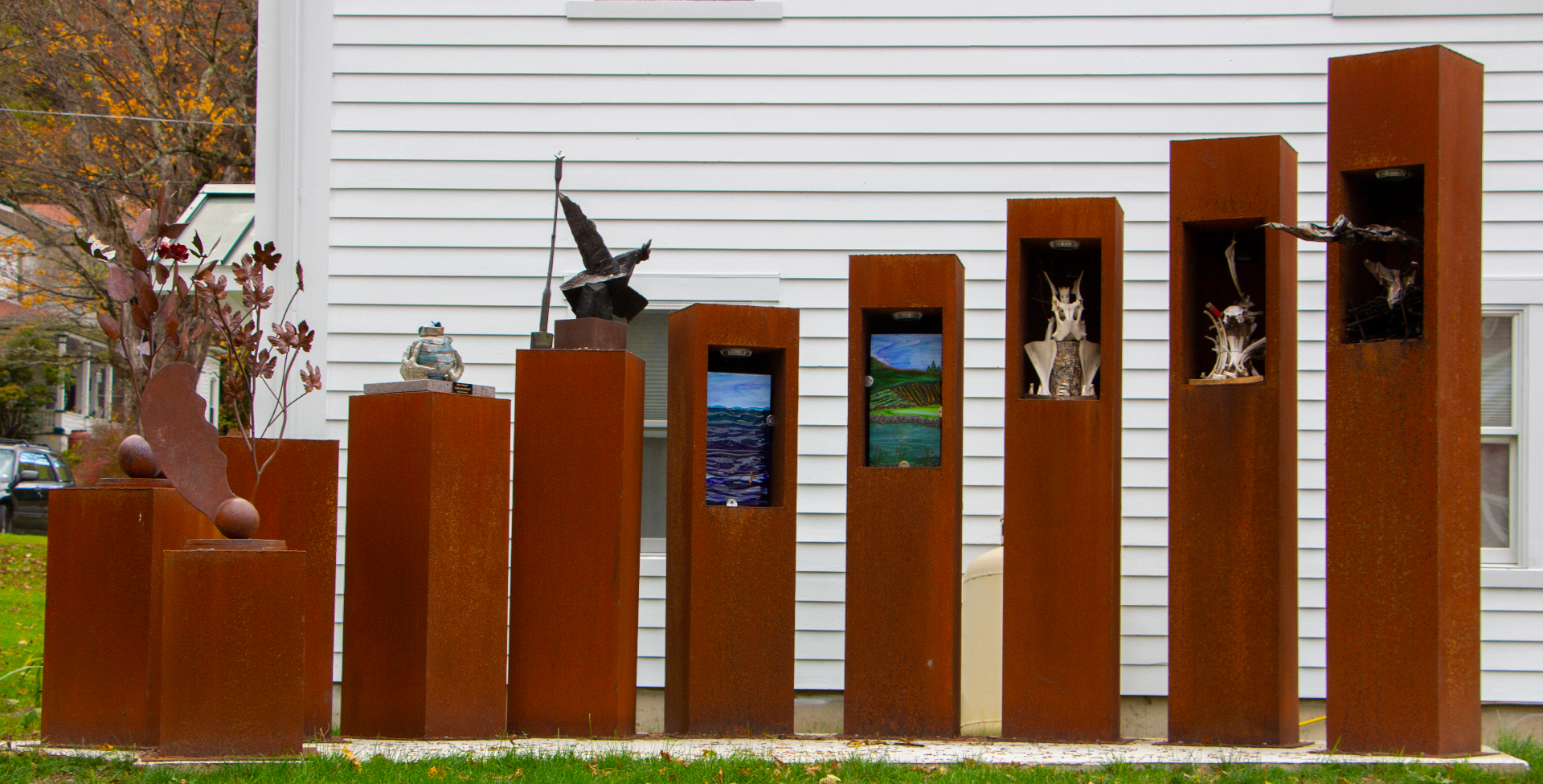 Steel pedestals with artwork